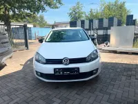 Gebraucht VW Golf VI Match 122 PS (89 kW) 2012 Weiß Kleinwagen