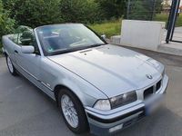 Gebraucht BMW 318 Cabriolet Basis 116 PS (85 kW) 1997 Grau Cabrio