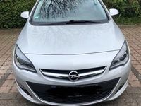 gebraucht Opel Astra SPORTS TOURER 1.6 DIESEL *Steuerkette NEU* Top Sparsam