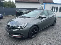 Gebraucht Opel Astra Dynamic 200 PS (147 kW) 2017 Quarz grau Kleinwagen