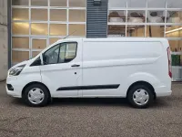 Second-hand Ford Transit Custom 84 CP (61 kW) 2022 Alb Monovolum