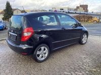 Gebraucht Mercedes A180 109 PS (80 kW) 2010 Schwarz Kleinwagen