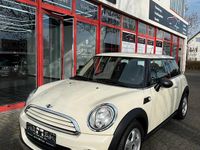 Gebraucht Mini Cooper 75 PS (55 kW) 2010 Weiß Kleinwagen