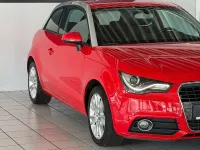 Gebraucht Audi A1 Ambition 122 PS (89 kW) 2012 Rot Kleinwagen