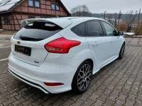 Gebraucht Ford Focus ST-Line 125 PS (91 kW) 2017 Weiß Limousine
