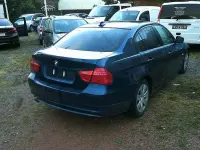 Gebraucht BMW 318 143 PS (105 kW) 2011 Blau Limousine