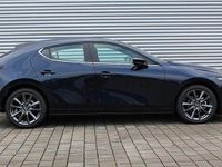 Gebraucht Mazda 3 Selection 122 PS (89 kW) 2022 Deep crystal blue Limousine