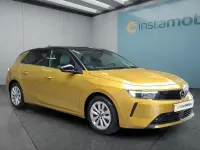 Gebraucht Opel Astra 131 PS (96 kW) 2023 Gelb Kleinwagen