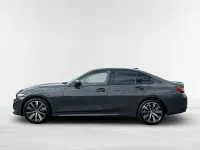 Gebraucht BMW 320 190 PS (139 kW) 2025 Grau Limousine