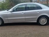 Gebraucht Mercedes E200 Classic 184 PS (135 kW) 2007 Silber Limousine