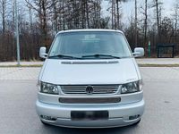 Używany VW T4 151 KM (111 kW) 2001 Srebrny Van