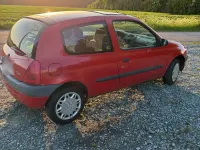 Gebraucht Renault Clio II 75 PS (55 kW) 1999 Rot Kleinwagen
