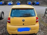 Gebraucht VW Fox 55 PS (40 kW) 2006 Gelb Kleinwagen