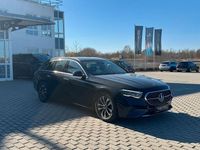 Gebraucht Mercedes E220 Advanced Plus 197 PS (144 kW) 2025 Metalliclack obsidianschwarz Kombi