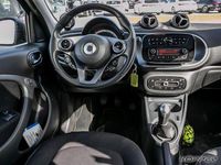 Gebraucht Smart ForFour 71 PS (52 kW) 2019 Schwarz Kleinwagen