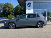 Gebraucht VW Golf VIII Active 150 PS (110 kW) 2023 Grau Limousine