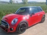 Używany Mini Cooper S 192 KM (141 kW) 2016 Czerwony Hatchback