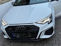 Gebraucht Audi A3 e-tron Sport 150 PS (110 kW) 2023 Weiß Kleinwagen