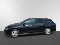 Gebraucht VW Golf VIII R-line 131 PS (96 kW) 2024 Deep black perleffekt Kombi