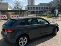 Używany Audi A3 Sport 116 KM (85 kW) 2018 Szary Sedan/Limuzyna
