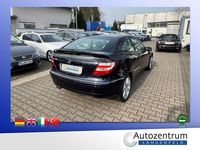 Gebraucht Mercedes C230 204 PS (150 kW) 2006 Tansanitblau met. Coupé