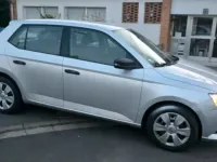 Gebraucht Skoda Fabia 60 PS (44 kW) 2016 Silber Kleinwagen