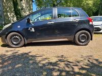 Gebraucht Toyota Yaris 90 PS (66 kW) 2010 Schwarz Kleinwagen
