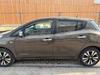 Gebraucht Nissan Leaf Tekna 80 kW (109 PS) 2016 Grau Kleinwagen