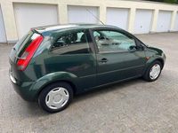 Gebraucht Ford Fiesta 75 PS (55 kW) 2005 Grün Kleinwagen