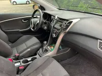 Gebraucht Hyundai i30 Classic 101 PS (74 kW) 2015 Weiß Limousine