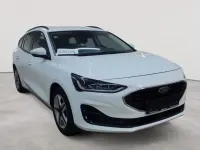 Gebraucht Ford Focus Cool & Connect 120 PS (88 kW) 2022 Frozen white Kombi