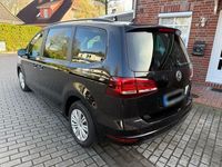 Gebraucht VW Sharan 150 PS (110 kW) 2015 Schwarz Van / Kleinbus