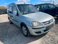 Gebraucht Opel Combo 93 PS (68 kW) 2009 Silber Van / Kleinbus