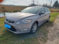 Gebraucht Ford Mondeo Titanium 140 PS (102 kW) 2013 Silber Kombi