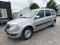 Używany Dacia Logan 84 KM (61 kW) 2011 Srebrny Sedan/Limuzyna