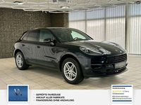 Gebraucht Porsche Macan Basis 245 PS (180 kW) 2020 Tiefschwarz SUV