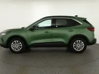 Neu Ford Kuga Titanium 186 PS (136 kW) 2025 Grün SUV
