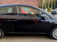 Gebraucht Fiat Punto Dynamic 68 PS (50 kW) 2011 Schwarz Kleinwagen