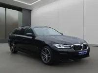 Gebraucht BMW 520 M Sport 184 PS (135 kW) 2023 Schwarz Limousine