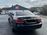 Gebraucht Mercedes E200 136 PS (100 kW) 2015 Schwarz Limousine