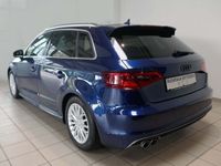 Gebraucht Audi A3 Ambiente 179 PS (131 kW) 2015 Scubablau metallic (metallic) Limousine