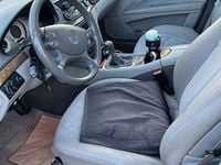 Gebraucht Mercedes E220 Avantgarde 170 PS (125 kW) 2007 Schwarz Limousine