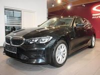 Gebraucht BMW 320e Advantage 163 PS (119 kW) 2021 Schwarz Kombi
