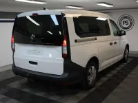 Używany VW Caddy Maxi 114 KM (83 kW) 2022 Biały Minivan