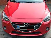 Gebraucht Mazda 2 Nakama 90 PS (66 kW) 2015 Rot Kleinwagen