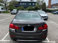 Gebraucht BMW 520 184 PS (135 kW) 2012 Braun Limousine