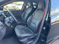 Gebraucht Renault Clio IV Trophy 220 PS (161 kW) 2016 Schwarz Limousine