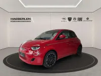 Gebraucht Fiat 500e La Prima 86 kW (118 PS) 2026 Rot Limousine