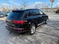 Second-hand Audi Q7 272 CP (200 kW) 2017 Negru SUV