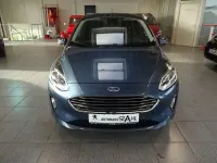 Używany Ford Fiesta Titanium 86 KM (63 kW) 2018 Niebieski Sedan/Limuzyna